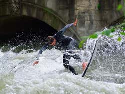 Surfer sur l'Englischer Garten